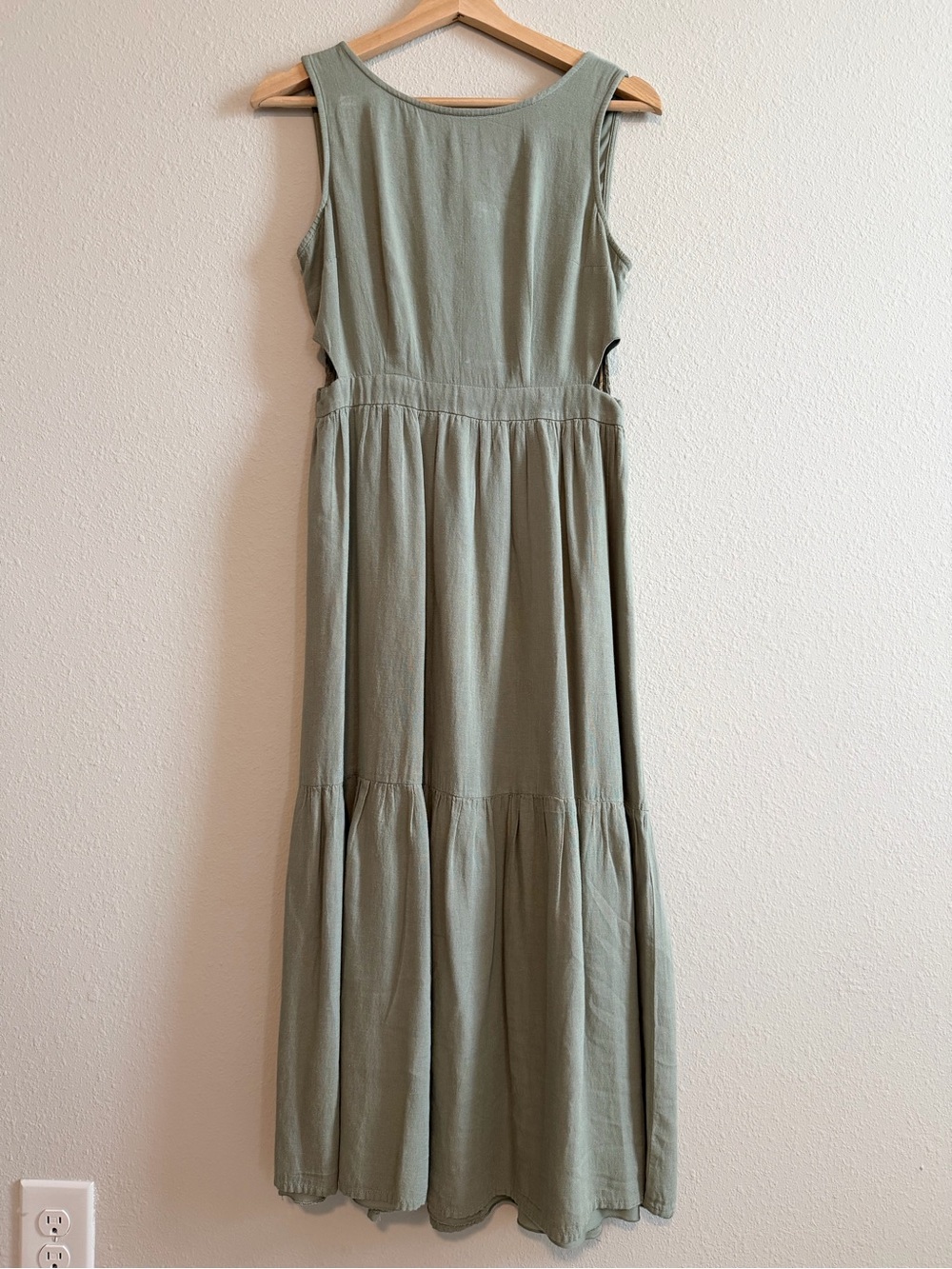 Sincerely Jules Sleeveless Sage Green Maxi Dress